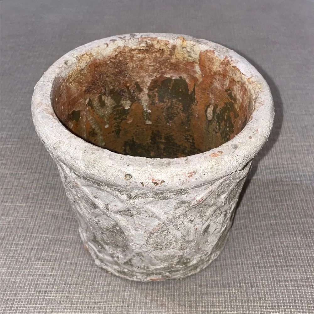 Rustic Textured Planter - Picture 5 of 8
